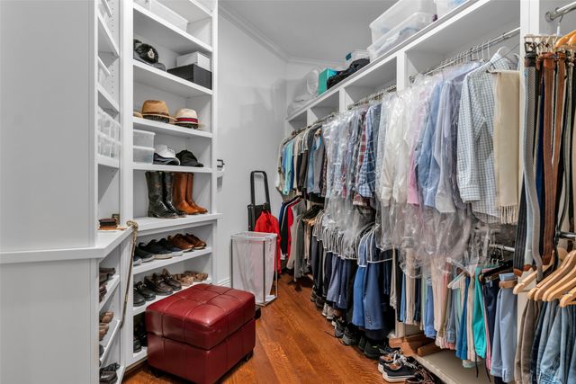 8511 Edgemere Road 201, Dallas, TX 75225