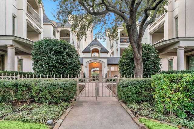 8511 Edgemere Road 201, Dallas, TX 75225