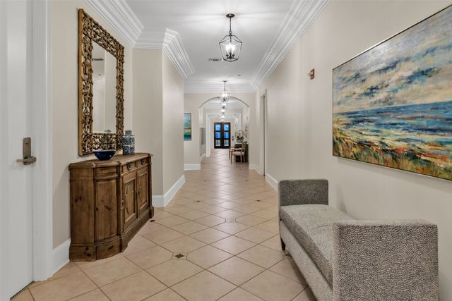8511 Edgemere Road 201, Dallas, TX 75225