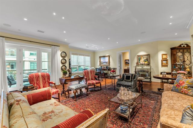 8511 Edgemere Road 201, Dallas, TX 75225