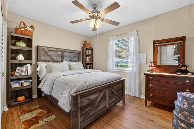 1915 BIRCHWOOD LOOP, Lakeland, FL 33811