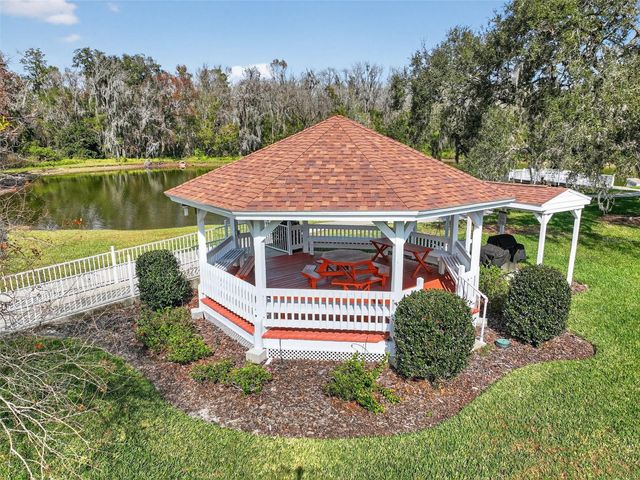 1915 BIRCHWOOD LOOP, Lakeland, FL 33811