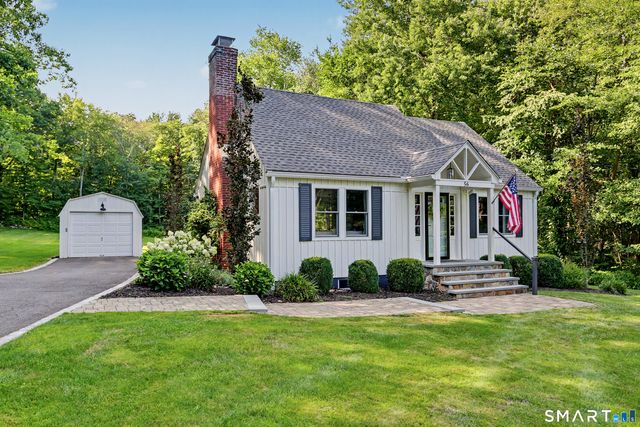 56 Banks Road, Easton, CT 06612