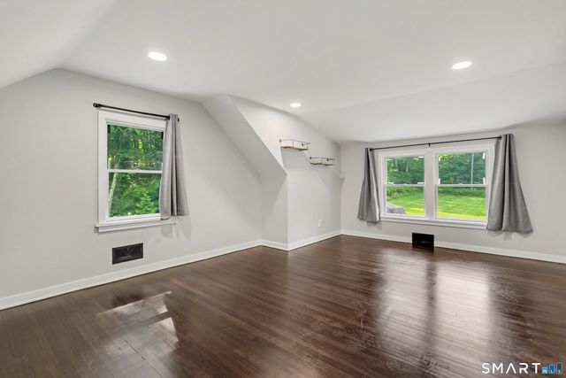 56 Banks Road, Easton, CT 06612