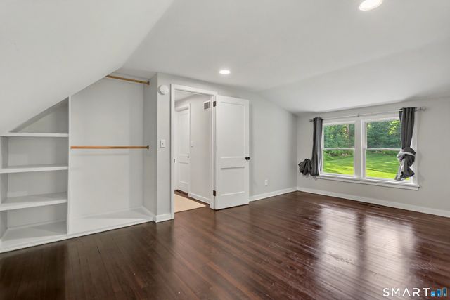 56 Banks Road, Easton, CT 06612