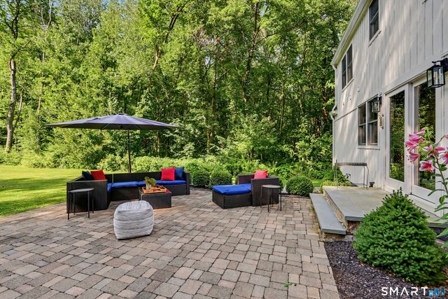 56 Banks Road, Easton, CT 06612