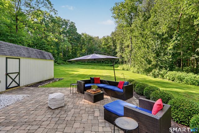 56 Banks Road, Easton, CT 06612