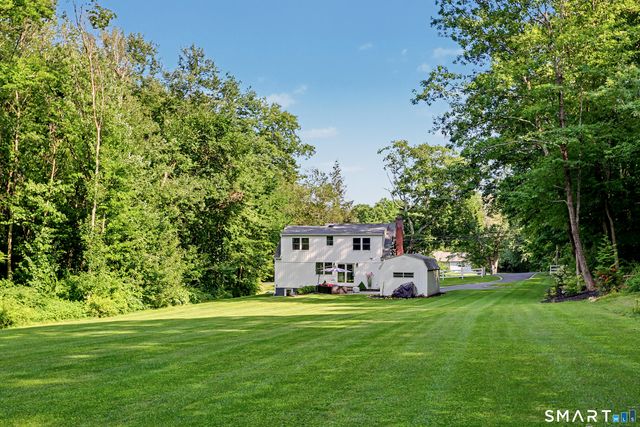 56 Banks Road, Easton, CT 06612