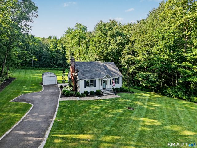 56 Banks Road, Easton, CT 06612