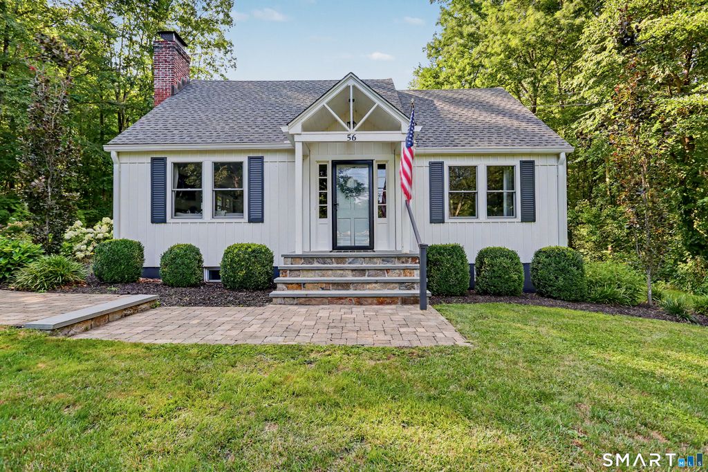56 Banks Road, Easton, CT 06612