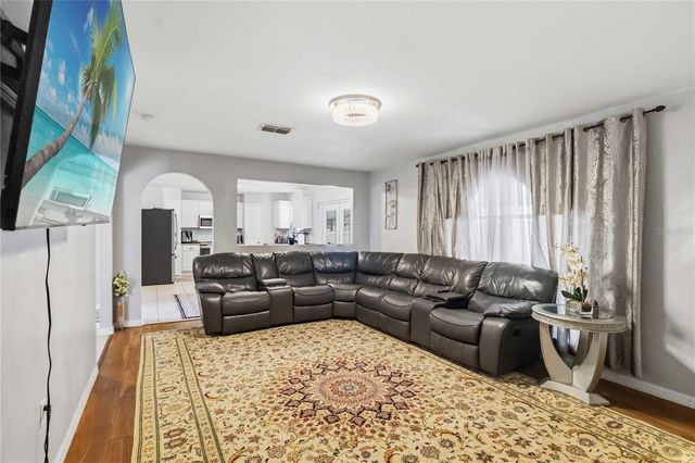 122 CARMEL BAY DRIVE, Sanford, FL 32771
