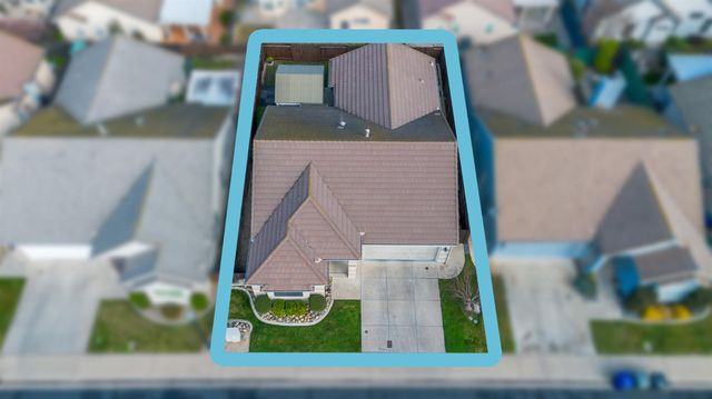 2209 Perth Dr., Modesto, CA 95355