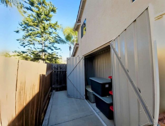 663 Hillhaven Dr, San Marcos, CA 92078