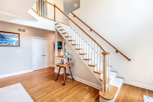 252 Links View Drive, Hamilton Twp, OH 45039
