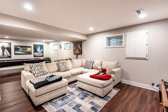 252 Links View Drive, Hamilton Twp, OH 45039