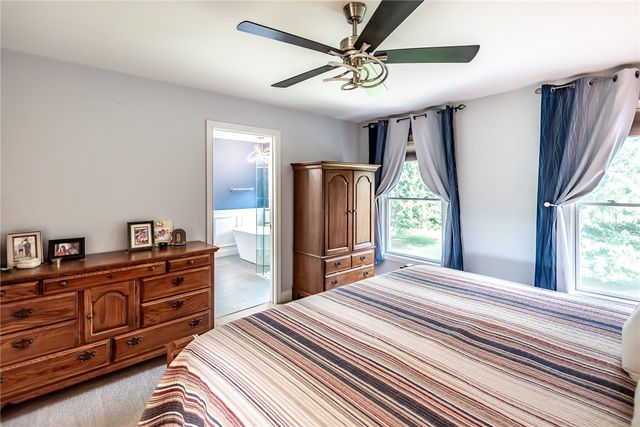 252 Links View Drive, Hamilton Twp, OH 45039