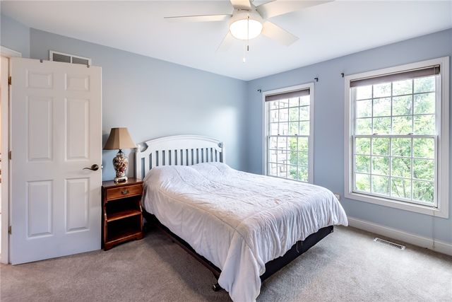 252 Links View Drive, Hamilton Twp, OH 45039