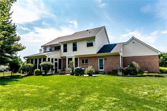 252 Links View Drive, Hamilton Twp, OH 45039