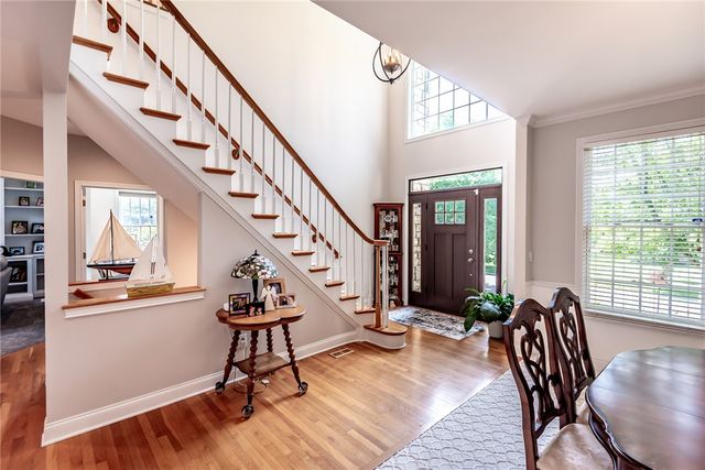 252 Links View Drive, Hamilton Twp, OH 45039