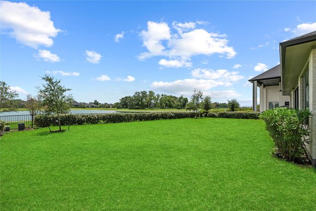 10314 Forest Lake Drive, Missouri City, TX 77459