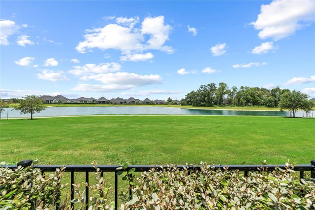 10314 Forest Lake Drive, Missouri City, TX 77459