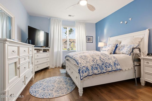 24 Cougar Lane, Barnegat, NJ 08005