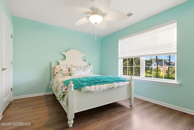 24 Cougar Lane, Barnegat, NJ 08005