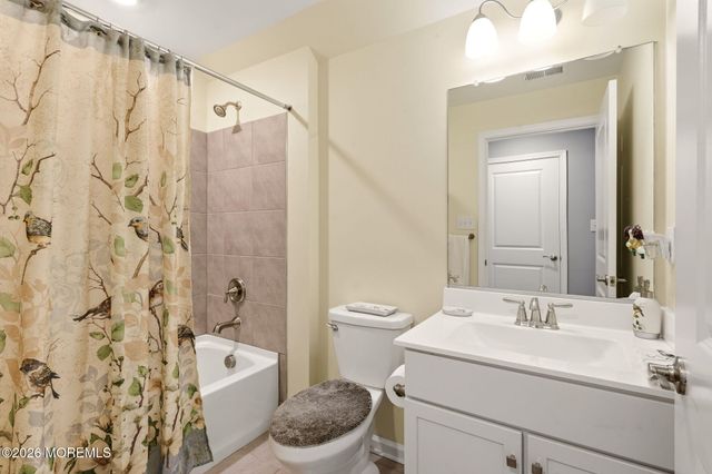 24 Cougar Lane, Barnegat, NJ 08005