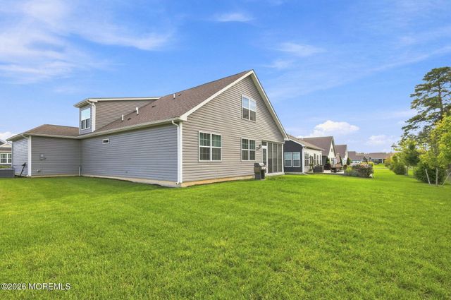 24 Cougar Lane, Barnegat, NJ 08005