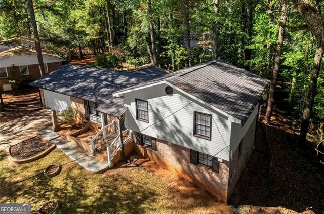 3666 Stanford Circle, Decatur, GA 30034