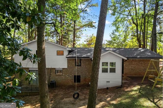 3666 Stanford Circle, Decatur, GA 30034