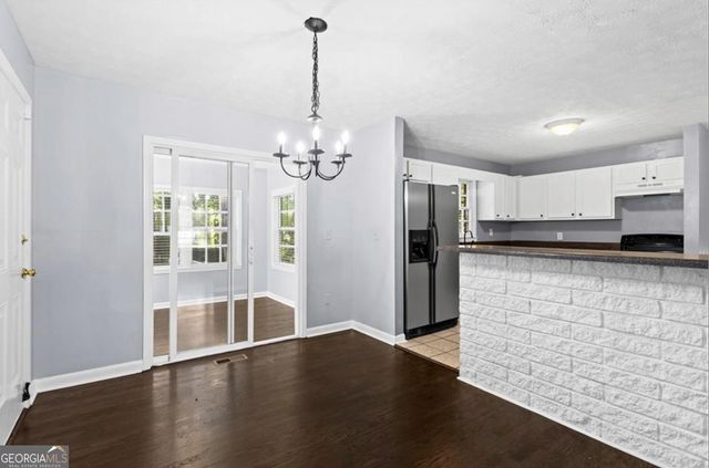 3666 Stanford Circle, Decatur, GA 30034