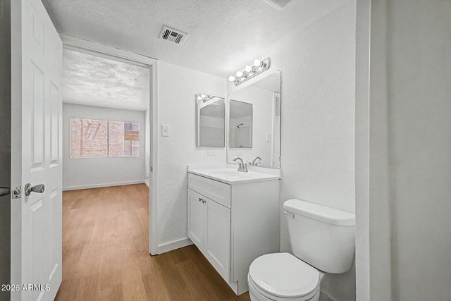 3810 N MARYVALE Parkway 1063, Phoenix, AZ 85031