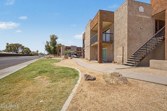 3810 N MARYVALE Parkway 1063, Phoenix, AZ 85031