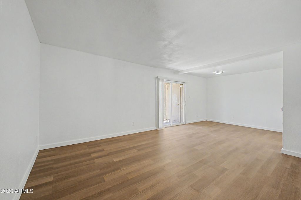 3810 N MARYVALE Parkway 1063, Phoenix, AZ 85031 — photo 5