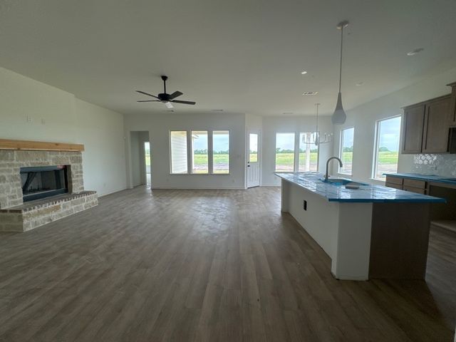 8655 County Road 623, Blue Ridge, TX 75424
