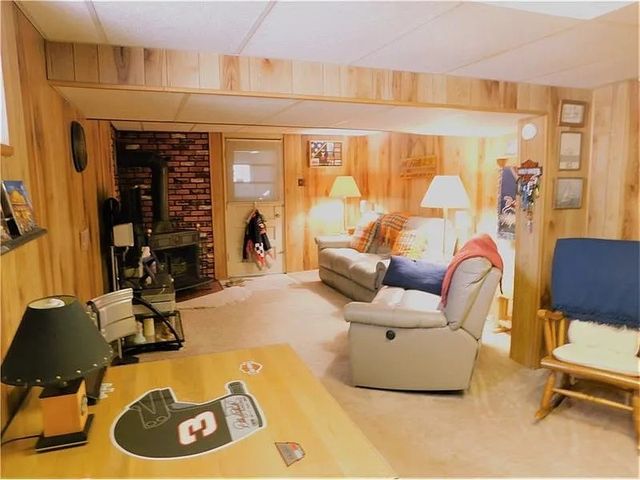 148 Courtney Dr, Verona, PA 15147