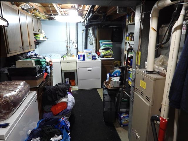 148 Courtney Dr, Verona, PA 15147