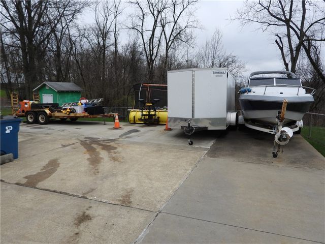 148 Courtney Dr, Verona, PA 15147