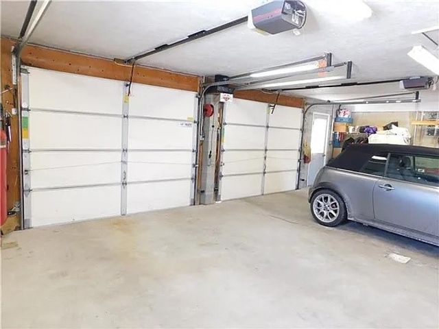 148 Courtney Dr, Verona, PA 15147