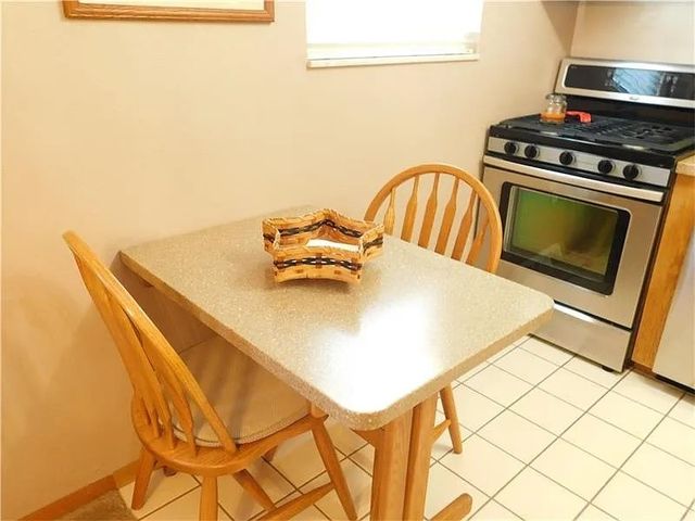 148 Courtney Dr, Verona, PA 15147