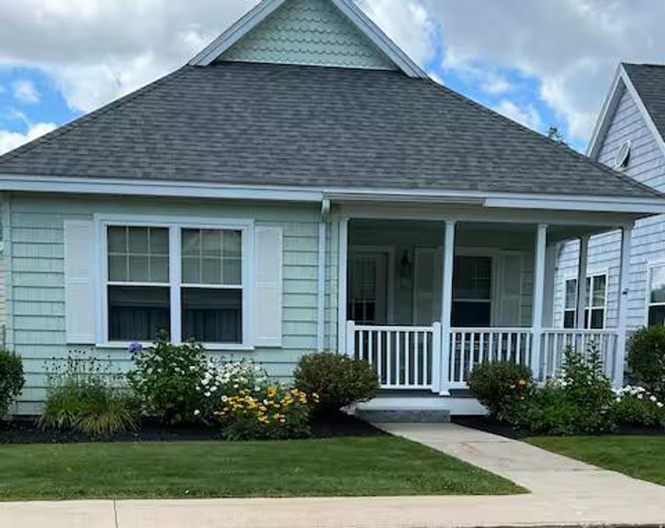 15 Summer Winds Drive 15, Old Orchard Beach, ME 04064 — exterior