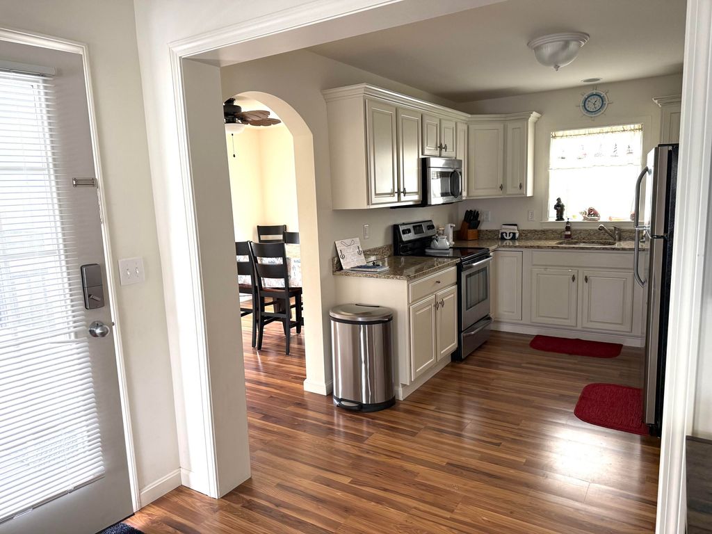 15 Summer Winds Drive 15, Old Orchard Beach, ME 04064 — photo 3
