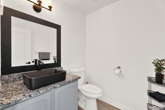 21196 Oak Ridge Drive, Clinton Charter Township, MI 48036