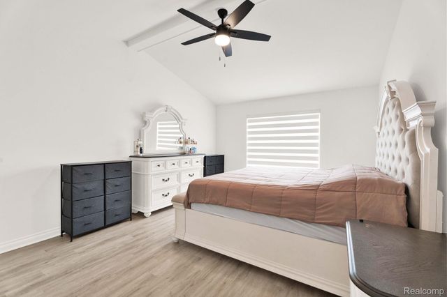 21196 Oak Ridge Drive, Clinton Charter Township, MI 48036