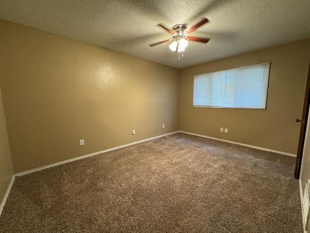 3103 75th Street, B, Lubbock, TX 79423