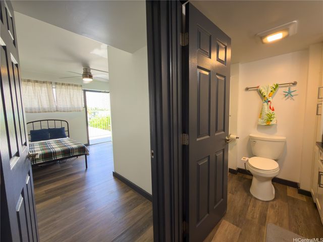 439 Keoniana Street 402, Honolulu, HI 96815