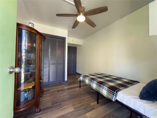 439 Keoniana Street 402, Honolulu, HI 96815