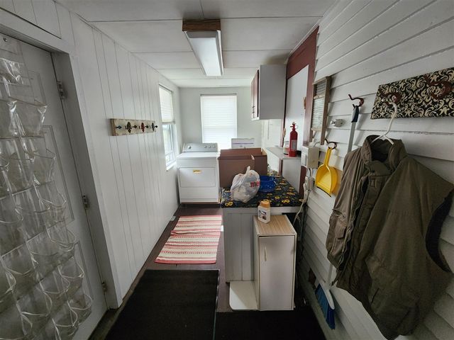 1841 135th Avenue, Hopkins, MI 49328