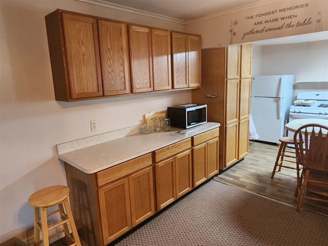 1841 135th Avenue, Hopkins, MI 49328